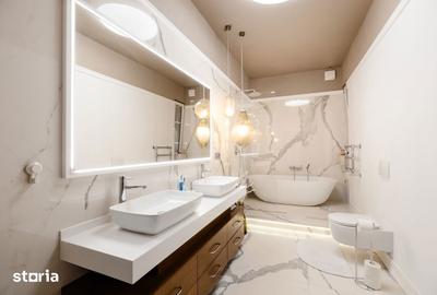 Casă cu 4 camere cu Teren 901 Mp în Central - 3