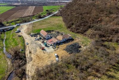 Spațiu comercial, de 450 mp, în Păuliș - 1