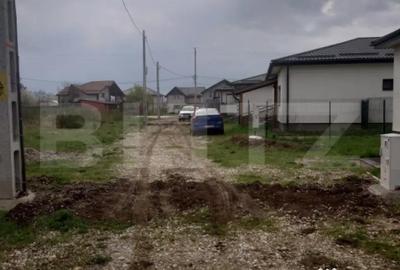 Teren de 3515 mp, în Central - 7