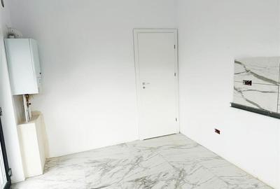 Casă cu 4 camere cu Teren 250 Mp în Bucium - 2