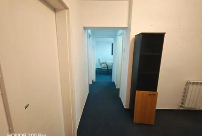 Apartament cu 5 camere în Unirii - 13