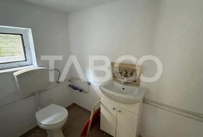 Casă cu 3 camere cu Canalizare în Calea Dumbrăvii - 3