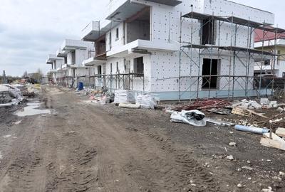 Casă individuală cu 4 camere cu Canalizare în Sud - 3