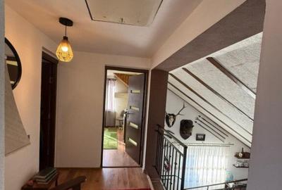 Casa cu 4 camere - 13