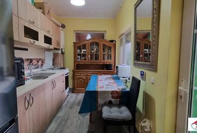 Casa parter 3 camere semicentral cu teren 417 mp - 2