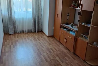 Apartament cu 2 camere decomandat în Sud - 15