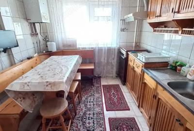 Apartament cu 4 camere decomandat în Unirii - 3