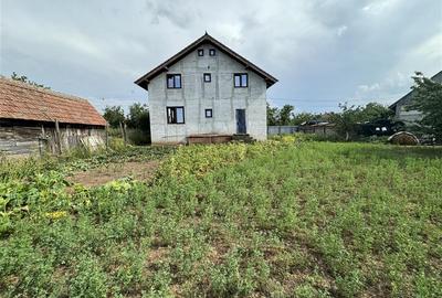 Casă individuală cu 6 camere cu Canalizare în Aradul Nou - 7