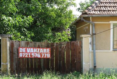 Teren de 17777 mp, în Central - 11