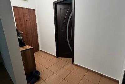 Inchiriez apartament 3 camere - 8