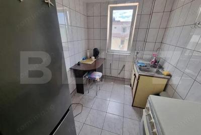 Apartament cu 2 camere semidecomandat în Craiovița Nouă - 3