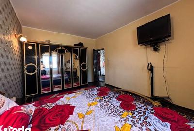 Casă cu 6 camere cu Teren 350 Mp în Cug - 12