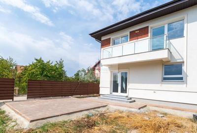 !!Dezvoltator, Vila nouă de vânzare (5 camere-3 băi) utilitati