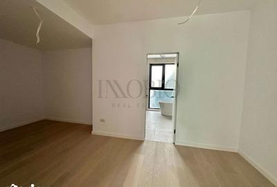 Casă cu 5 camere cu Teren 400 Mp în Central