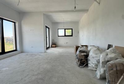 Duplex cu 3 camere cu Canalizare în Moșnița Nouă - 7