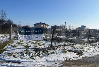 Teren de 694 mp, în Bordei