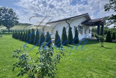 Casa 4 camere in Suatu - 1