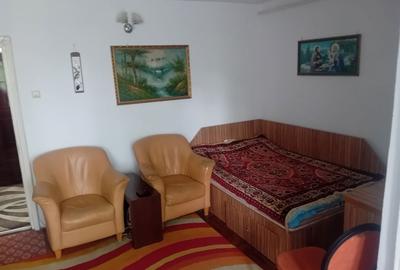 Apartament cu 2 camere semidecomandat în Dărmănești