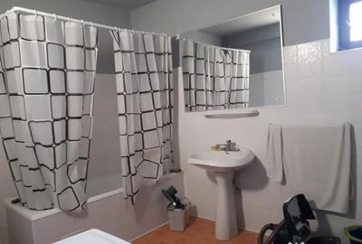 Casă cu 3 camere cu Teren 290 Mp în Central - 16