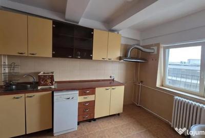Apartament cu 4 camere decomandat, mobilat în Matei Voievod - 13