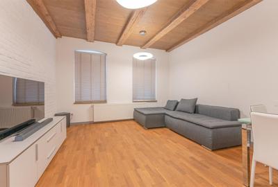 Apartament cu 2 camere decomandat, mobilat în Brașovul Vechi - 2