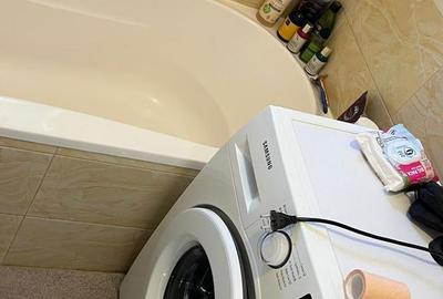 Apartament cu 3 camere decomandat în Girocului - 1