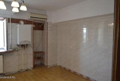 	Centru - Apartament 4 camere - 103 mp, 3 balcoane, loc de parcare! - 11