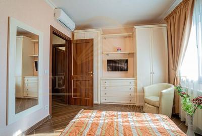 Stațiunea Mamaia - 3 camere, vedere panoramică la lac â Vila Ovidiu - 15