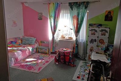 Casă cu 5 camere în Ronaț - 5