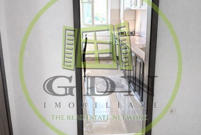 Apartament cu 2 camere decomandat în Tractorul - 2