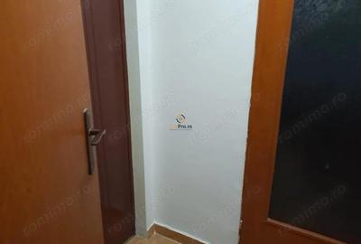 Garsonieră decomandată în Buziașului