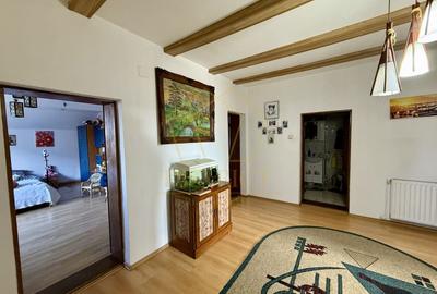 Duplex D+P+1E+M cu 7 camere | Utvin - 7