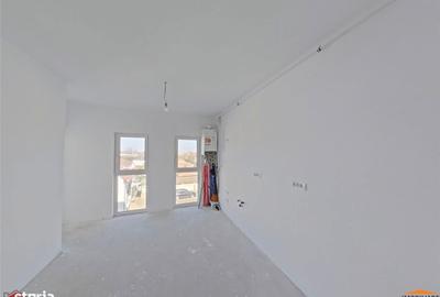 Apartament cu 3 camere decomandat în Micălaca - 10