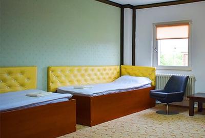 Proprietate specială, de 850 mp, în Poiana (Schitu Duca) - 9