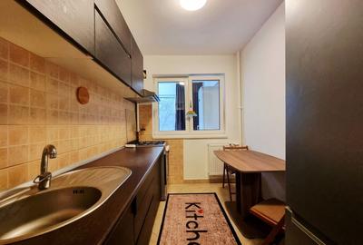 Apartament cu 2 camere semidecomandat, mobilat în Gorjului - 9
