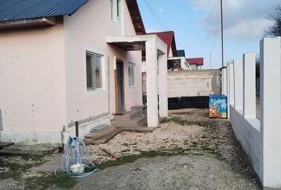 Casă cu 3 camere cu Teren 269 Mp în Corbu - 2