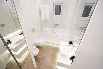 Apartament cu 3 camere decomandat în Central - 1