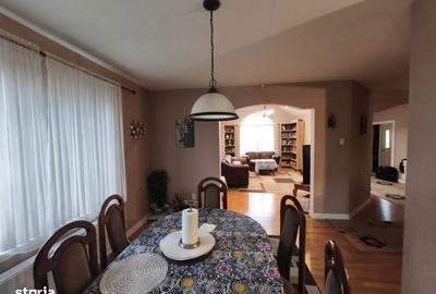 Casă cu 4 camere cu Teren 3000 Mp în Central - 13