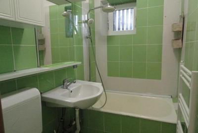 Apartament cu 2 camere semidecomandat în Aurel Vlaicu