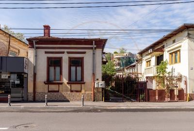 Casa Centrala de Vanzare - Str. Egalitatii, km 0 - Pitesti! - 1