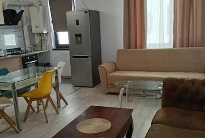 Apartament cu 3 camere decomandat în Tomis Plus