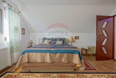 Comision 0 %! Casă de vânzare în Săcele, zona Cernatu! - 13