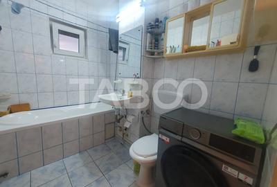 Apartament 2 camere etaj 2  semidecomandat 52 mp utili zona Campului - 5
