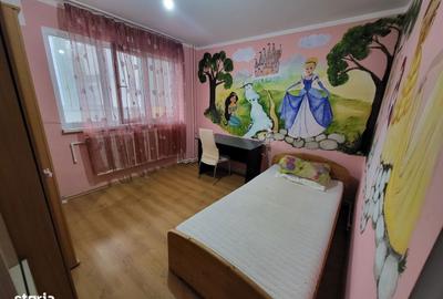 Apartament cu 4 camere decomandat în Micro 18 - 4