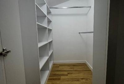 Apartament cu 3 camere decomandat în Vitan - 1