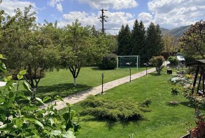 Casă cu 4 camere în Gura Râului - 1