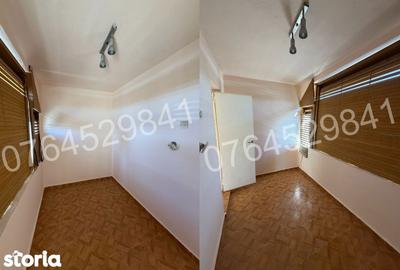 Casă cu 6 camere cu Teren 1200 Mp în Corbii Mari - 16
