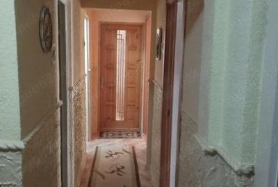 Apartament cu 3 camere decomandat în Central - 2