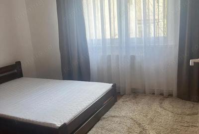 Apartament cu 3 camere semidecomandat în Central - 4