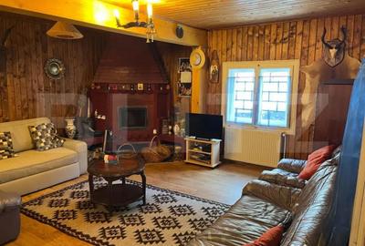 Casă cu 3 camere cu Teren 2243 Mp în Central - 14